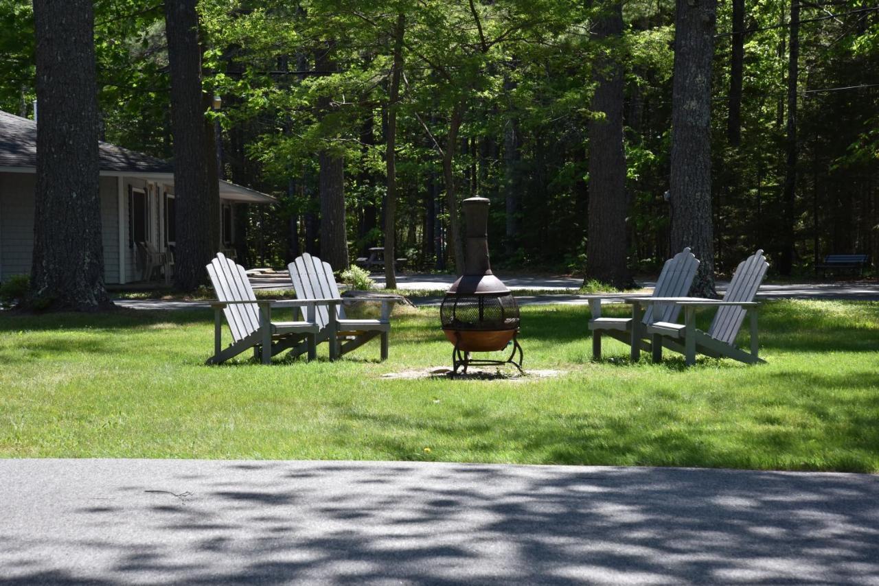 Acadia Pines Motel Bar Harbor Exterior photo
